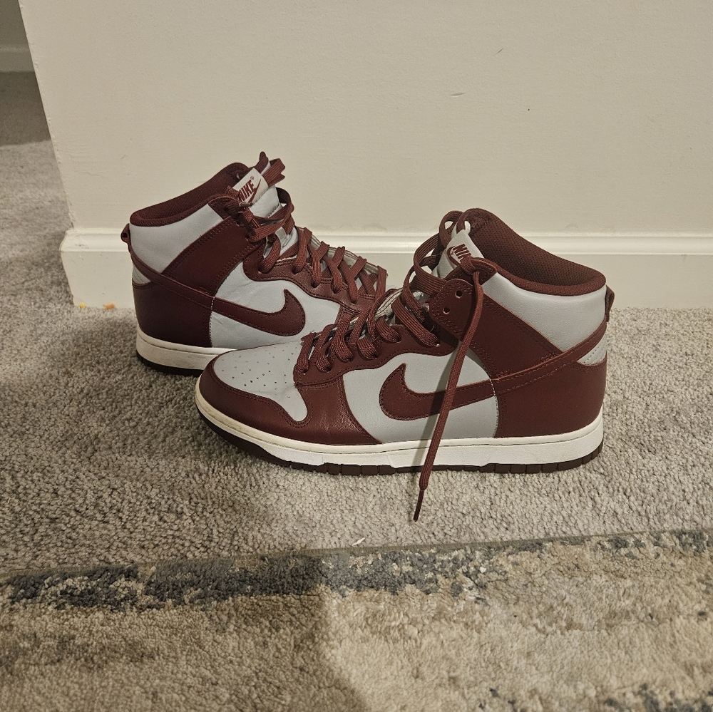 Nike Panda dunk high